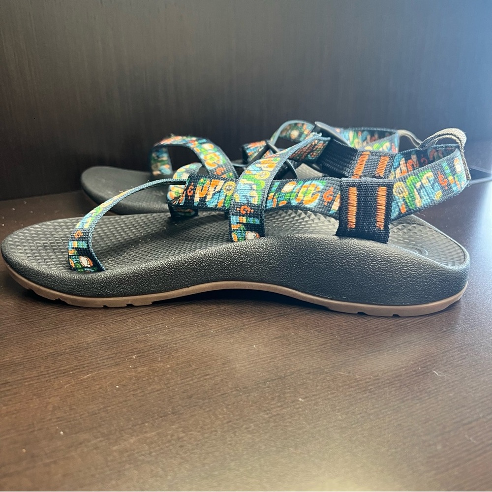 Chaco Woodstock Peace & Love
Youth Size 6 - RARE - LIMITED EDITION - Picture 5 of 9